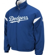 Stay on top of your game. Be prepared for extra innings in this comfortable Los Angeles Dodgers jacket with Therma Base technology from Majestic.