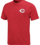 Team up! Get into the spirit of the season by supporting your Cincinnati Reds with this MLB t-shirt from Majestic.