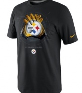 Have a hand in pumping up support for your favorite football team with this Pittsburgh Steelers NFL t-shirt from Nike.