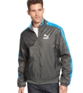 Put it in reverse. Switch gears anytime you need to with this reversible jacket from Puma.