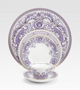 Inspired by the distinguished style of the French Royal Court of Louis XIV, this porcelain collection features the kind of elegance that could only come from the House of Versace. From the Le Grand Divertissement CollectionPorcelain13 diam.Hand washMade in Germany