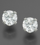 Give her a dose of classic glamor with these faceted cubic zirconia (3mm) stone earrings. In 14k gold.