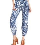 These printed pants by DKNY Jeans are surprisingly versatile! The abstract print and casual, vintage-inspired silhouette makes them a perfect match with a basic tee or button-front shirt.