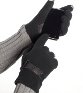 You will never need to expose your fingers to the cold elements in order to text message ever again thanks to these Polar Touch gloves from Polo Ralph Lauren.