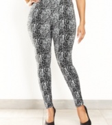 INC takes the season's most timely trend -- snakeskin print -- and makes it wildly wearable by placing it on a pair of plus size leggings. Perfect for pairing with tunics and sweaters alike.