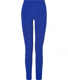 Colorblock your look with Missoni Ms royal blue stretch pants, a flattering, versatile choice perfect for dressing up and down - Back seams, hidden side zip - Form-fitting - Wear with oversized knit tops and sleek high-heels