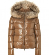 Stay warm while maintaining your impeccable style in this lightweight yet luxe down jacket from Duvetica - Fur-lined hood, front two-way zip closure, long sleeves, zip pockets, quilted - Wear with an elevated jeans-and-tee ensemble and shearling lined boots