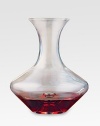 The world's most break-resistant decanter, crafted from reinforced European crystal with a slender neck for a firm hold, a wide mouth and finger punt for a steady pour.Includes 10-year limited warranty Lead-free crystal 62-ounce capacity Hand wash 8½ high Imported