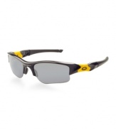 A salute to the ultimate survivor. LIVESTRONG® is etched into the interchangeable lenses. The Black Iridium® and Hydrophobic(tm) lens coatings take performance technology to the next level. Oakley shows its world-class innovation for those who play to win. Channel your inner Lance Armstrong with these black frames accented with the popular LIVESTRONG® yellow.