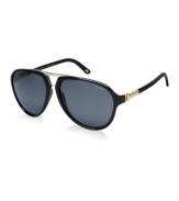 Unexpected style, this pilot look is Versace at its best. Look confident and cool in these black frames with grey, polarized lenses. Gold details at each temple add a unique element.