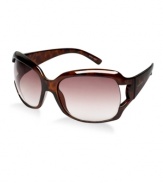 Nine West prides itself on being a world-renowned fashion leader and its sunglass designs follow suit. Offering must-have trends of the season, Nine West is affordable chic.