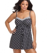 A classic polka dot print gives 24th & Ocean's plus size swimdress a feminine look! The skirted bottom gives you the coverage you want, too.