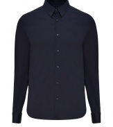 Timeless staples are a great way to ground your wardrobe, and Closeds slim cut navy button-down is a cool modern choice - Classic collar, long sleeves, buttoned cuffs, button-down front, shirttail hemline - Slim fit - Wear with jeans and a pullover, or a blazer and tailored trousers