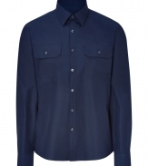 Stylish shirt in fine, pure navy cotton - Soft yet durable, densely woven fabric - Small collar, full button placket and two flap pockets at chest - Rounded hem hangs slightly longer in the back - Slim, straight cut - Casually elegant and ultra-versatile - Pair with suit trousers, chinos or jeans