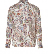 Playful and chic with its bright paisley print, Etros cotton button-down lends an iconic, fun edge to any outfit - Cutaway collar, long sleeves, buttoned cuffs, button-down front, shirttail hemline - Modern slim fit - Wear with tailored trousers and classic leather lace-ups