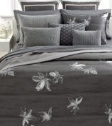 Bedding in bloom! This Vera Wang Charcoal Flower duvet cover is the perfect finishing touch to your bedding ensemble. A muted floral landscape and button closure provide a chic effect.