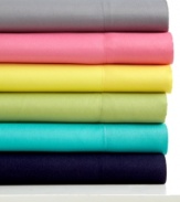 Bold or bright, this sheet set gives your bed a modern look with a pop of solid color. Featuring an ultra-smooth feel.