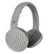 Detailed in a soft ribbed knit with signature shearling lining, UGG Australias build-in speaker earmuffs are a stylish and practical way to listen to music on the go this winter - Ribbed knit with tonal shearling trim, build-in speaker technology - Connector cable included - Wear with puffy parkas and matching shearling boots