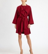 Featuring a self-tie belt to define the silhouette, this relaxed-yet-feminine design would be a welcomed addition to any wardrobe.Open-front designLong sleevesSelf-tie beltAbout 39 from shoulder to hem69% viscose/26% nylon/5% elastaneDry cleanMade in USA of imported fabric Model shown is 5'10½ (179cm) wearing US size Small. 