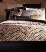 This INC International Concepts Cleo coverlet is the perfect finishing touch to your animal-inspired bedding ensemble. Boasting an extra-soft quilted texture, it surrounds you with endless comfort.