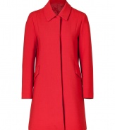 Tailored to perfection, this sixties-inspired bold crimson coat from Jil Sander Navy instantly elevates any ensemble - Spread collar, long sleeves, concealed front snaps, flap pockets, contoured seaming details, back flap detail - Tailored A-line silhouette - Wear with a silk mini-dress, menswear-inspired brogues, and an envelope clutch