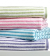 In line with. Put a bit of pep into your daily routine with this brightly-colored Bambini Lines bath towel, featuring whimsical stripes on a pure cotton ground for a playful addition to your bathroom. Choose from a range of fun hues.