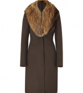 The classic coat gets a luxe touch with this lavish detachable fur collar version from Blumarine - Fitted silhouette, long sleeves, welt pockets, detachable large fun collar, concealed front button placket, back vent - Style with a slinky cocktail sheath and platform heels