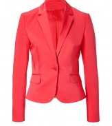 With its sharply tailored fit and timeless classic styling, Hugos bright blazer is a workweek essential - Peaked lapel, long sleeves, buttoned cuffs, single button closure, front flap pockets - Slightly shorter, tailored fit - Pair with a crisp white shirt and jeans, or dress up for work with a pencil skirt and peep-toes