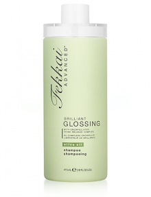 This shine release shampoo bathes hair with encapsulated spheres of olive oil all day long to keep locks lustrous. 