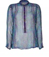 Elegant top made ​.​.of fine, slightly transparent silk chiffon - Stylish print in purple and aqua blue in slim cut, with high neck and long button mini-placket - Favorite, lighthearted top fits well with white capris, pencil skirts or flared jeans