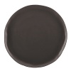 Featuring an organic shape and a matte glaze finish, this platter is thoroughly modern and imparts natural sophistication.