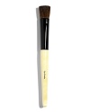 The Eye Shader Brush is designed to instantly highlight the entire eye area from lid to brow.