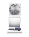 Shake it up! Cool reigns. Frost and smoke, grey and blue, mingle in this sextet of six high contrast shades. Their stunning showcase: our silver-domed snowglobe compact with white mini brush. Limited edition.