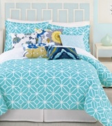 Inspired by the serene waters of the Mediterranean, this Trellis Turquoise comforter set evokes feelings of a tranquil oasis. Features a white latticework design over Trina's signature fleurette pattern in tonal hues.