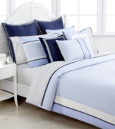 Preppy polish. A simple blue and white stripe pattern and coordinating polka dot elements make a classic statement in this Hilfiger Stripe duvet cover set from Tommy Hilfiger. Finished with blue, navy and white frame borders. Reverses to stripes. Button closure.