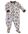 Cover all your bases. He'll be comfy and cozy from head to toe in this footed coverall from Carters.