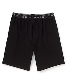 Crafted from soft cotton in a relaxed fit with a stays-on HUGO BOSS waistband, these sleep shorts are made for lounging on a lazy Saturday morning.