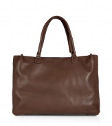 Give your look a streamlined finish with Ermanno Scervinos rich brown leather tote, complete with oversized stitched seaming for an extra edge of haute-handicraft - Inside zippered and slot pockets - Pair with timeless tailored separates for work, or with jeans and luxe cashmere pullovers on the weekend