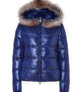 Stay warm while maintaining your impeccable style in this lightweight yet luxe down jacket from Duvetica - Fur-lined hood, front two-way zip closure, long sleeves, zip pockets, quilted - Wear with an elevated jeans-and-tee ensemble and shearling lined boots