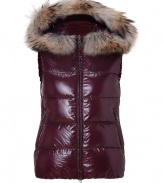 Stay warm while maintaining your impeccable style in this lightweight yet luxe down vest from Duvetica - Fur-lined hood, front two-way zip closure, sleeveless, zip pockets, quilted - Wear with an elevated jeans-and-tee ensemble and shearling lined boots