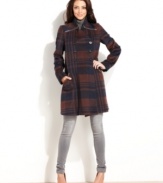 Allover plaid and exposed zipper details make this RACHEL Rachel Roy medium-weight coat an on-trend pick for outerwear!