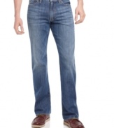 Your all-weekend wonder. These boot-cut jeans from Lucky Brand Jeans are perfect for a casual cool look.