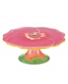 In an inspiring display of alluring watercolors, this figural cake stand offers a bright, contemporary addition to the dessert table. Mix and match across the Lenox Floral Fusion dinnerware collection for a stunning presentation. Qualifies for Rebate