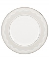 Laced with vintage elegance, the Chapel Hill accent plate features a modern silhouette and prim doily pattern with platinum trim. Fine bone china from kate spade new york ensures a head-turning table setting for dinner parties, holidays and more.