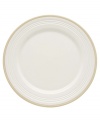 This charming porcelain dinner plate features a four-ringed border. Mix and match with other Tin Can Alley Khaki pieces from Lenox for a subtly varied table setting. Qualifies for Rebate