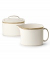 From designer kate spade comes this clean, classic and glistening dinnerware collection. Featuring lustrous gold, platinum and black rim accents on fine white bone china, Sonora Knot is a fresh take on traditional finery, perfect for any occasion.