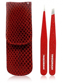 This sparkly petite tweezer set features our famous Slant and Point tweezers in a smaller size, each with our signature, perfectly aligned hand-filed tips. Tweezers are festively adorned in dazzling red glitterMatched with a fashionable leather snake skin case in festive holiday redPerfectly-sized for purse and travel and a great gift ideaImported