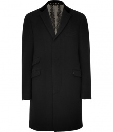 With classic tailoring and clean lines, this haberdashery-style coat from Etro injects urbane-luxe to any look - Spread collar, single chest pocket, flap waist pockets, concealed front button closure, thigh length - Pair with jeans and a cashmere pullover or slim trousers and a printed button down