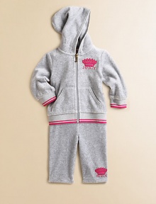 Crafted in ultra-plush velour with Juicy logo and striped cuffs and hem, this charming set will keep baby cozy and stylish. Hoodie Attached hoodLong sleevesFull zip frontRibbed cuffs and hemSplit kangaroo pocket Pants Elastic waistband78% cotton/22% spandexMachine washImported