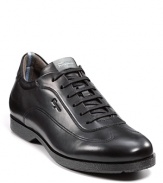 A sporty oxford/sneaker hybrid in beautiful Italian leather, tonal logo detail at the side and tonal topstitch accents.